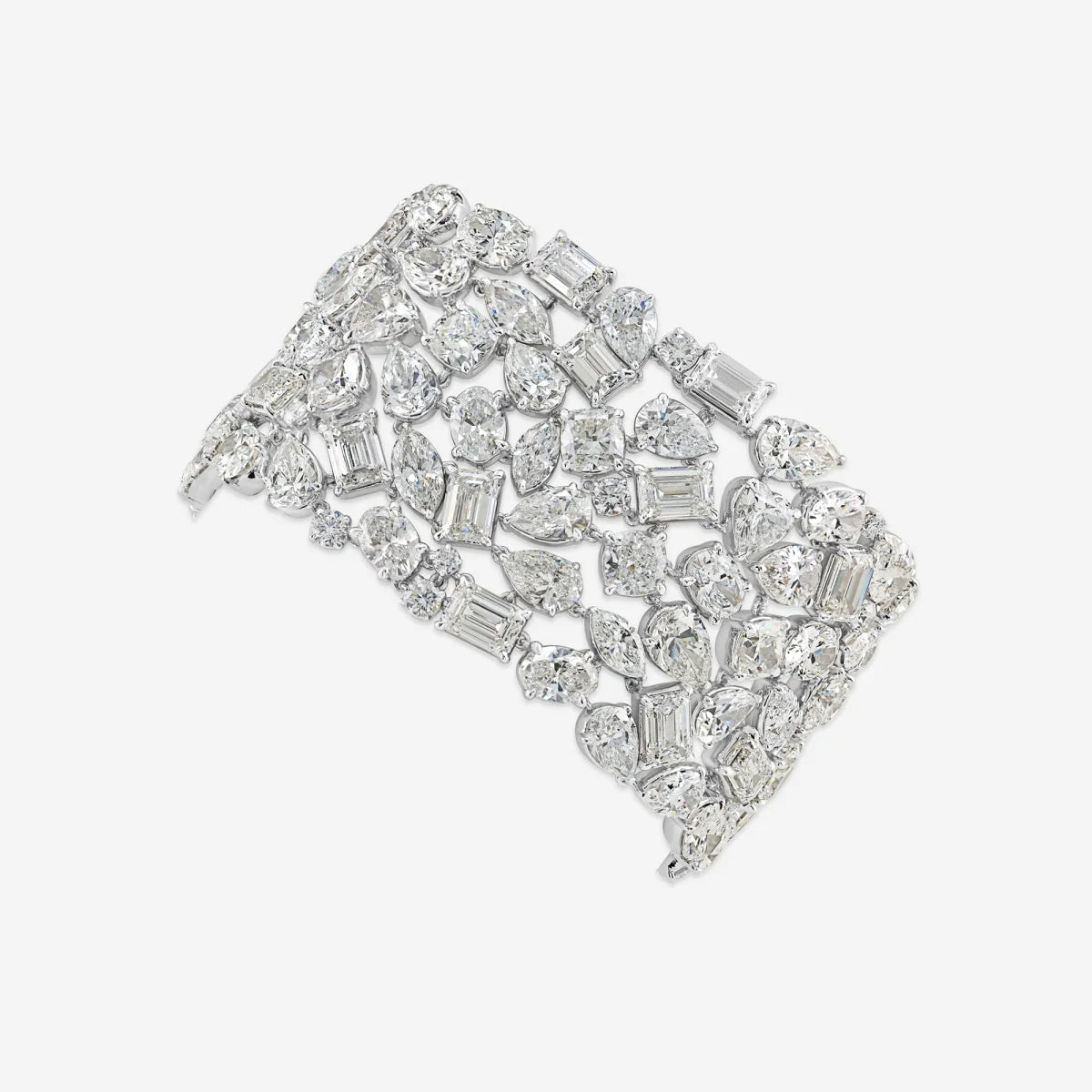 Eye Catching Luxury High Jewelry With IGI Certified Lab Diamonds Studded Fashionable Trendy Gold Bracelets For Wedding Gift ODM